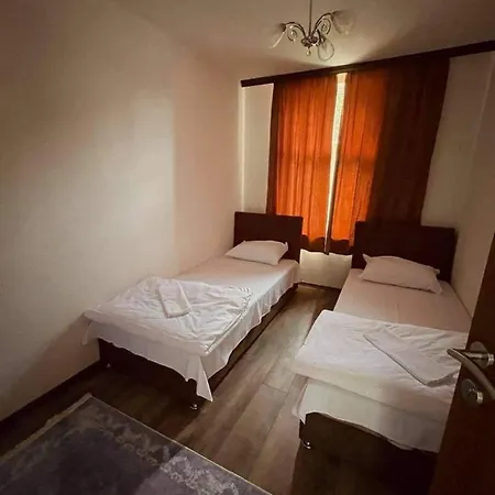 Lovely Near River / Fatima 1 Apartment