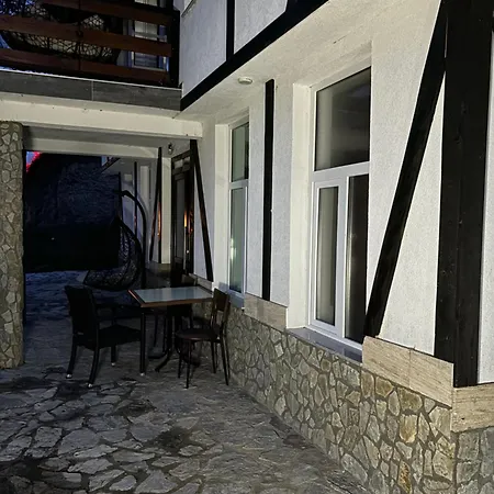 Lovely Near River / Fatima 1 Apartment